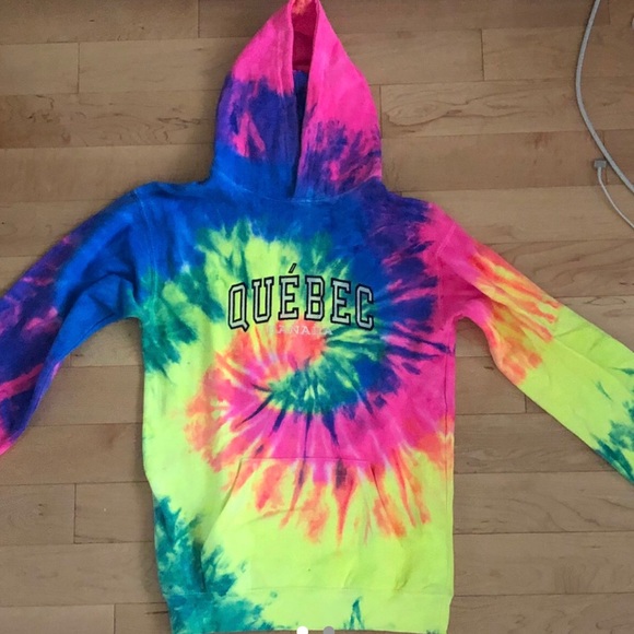- Quebec Tie Dye Sweater - Picture 1 of 1
